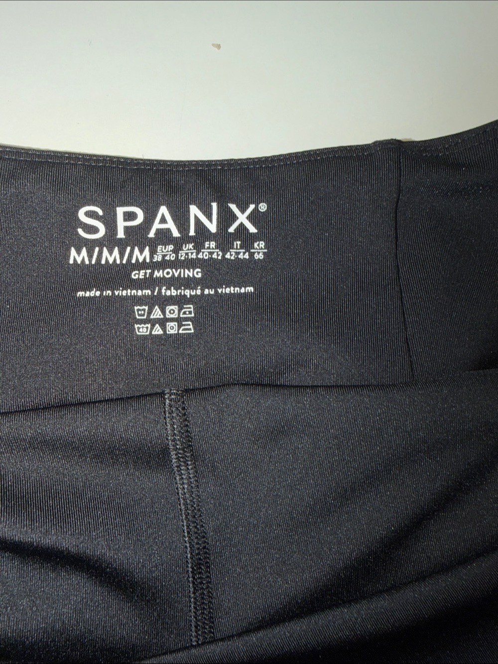 SPANX Black High-Waist‎ Active skorts - Picture 5 of 7
